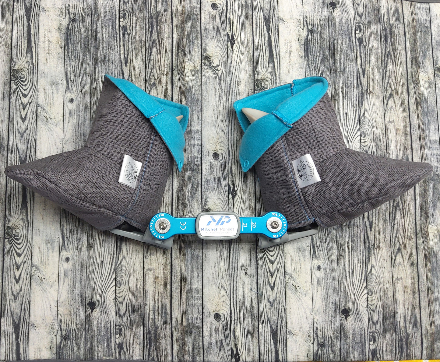 4-5 Charcoal Canvas & Aqua Fleece