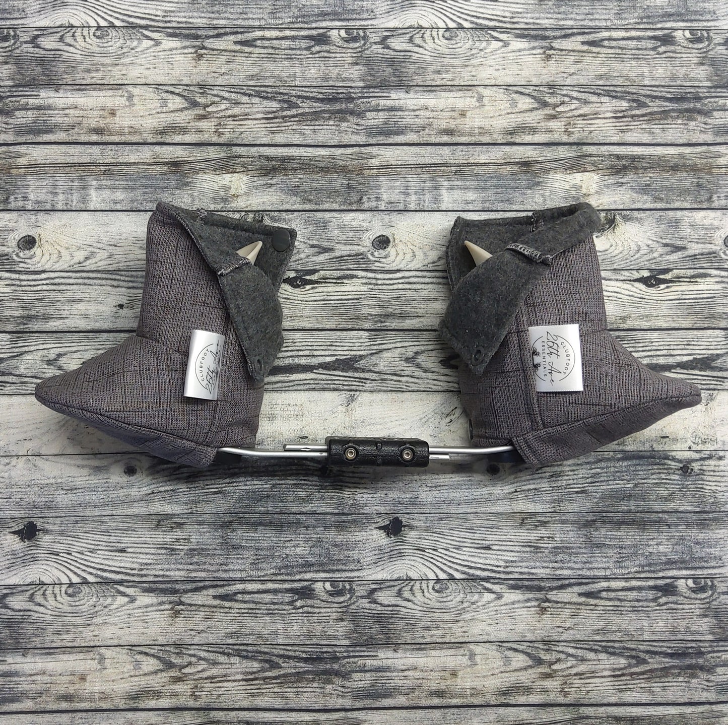 000-00 Charcoal Canvas & Charcoal Fleece