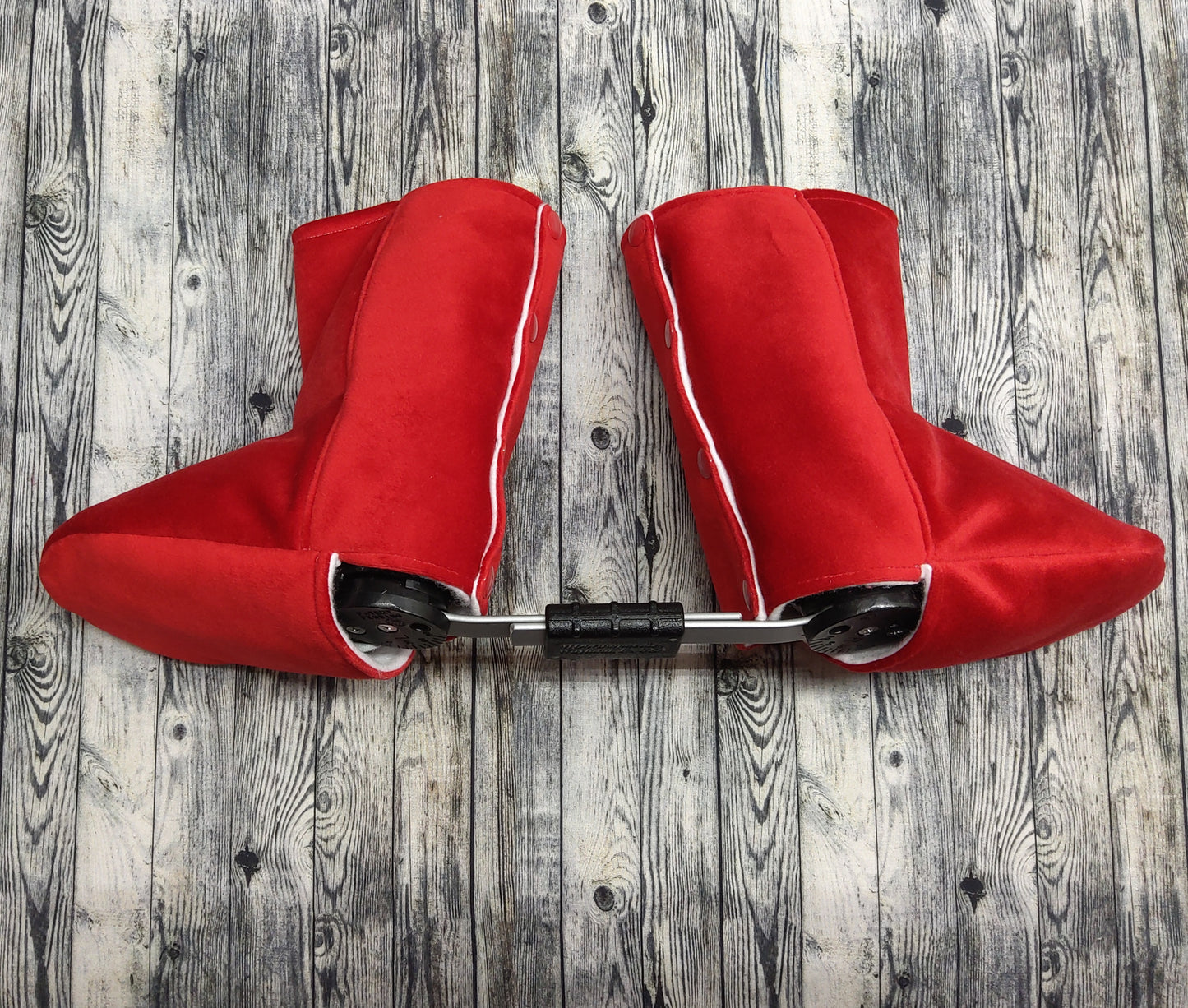 5-6 Red Suede & White Fleece