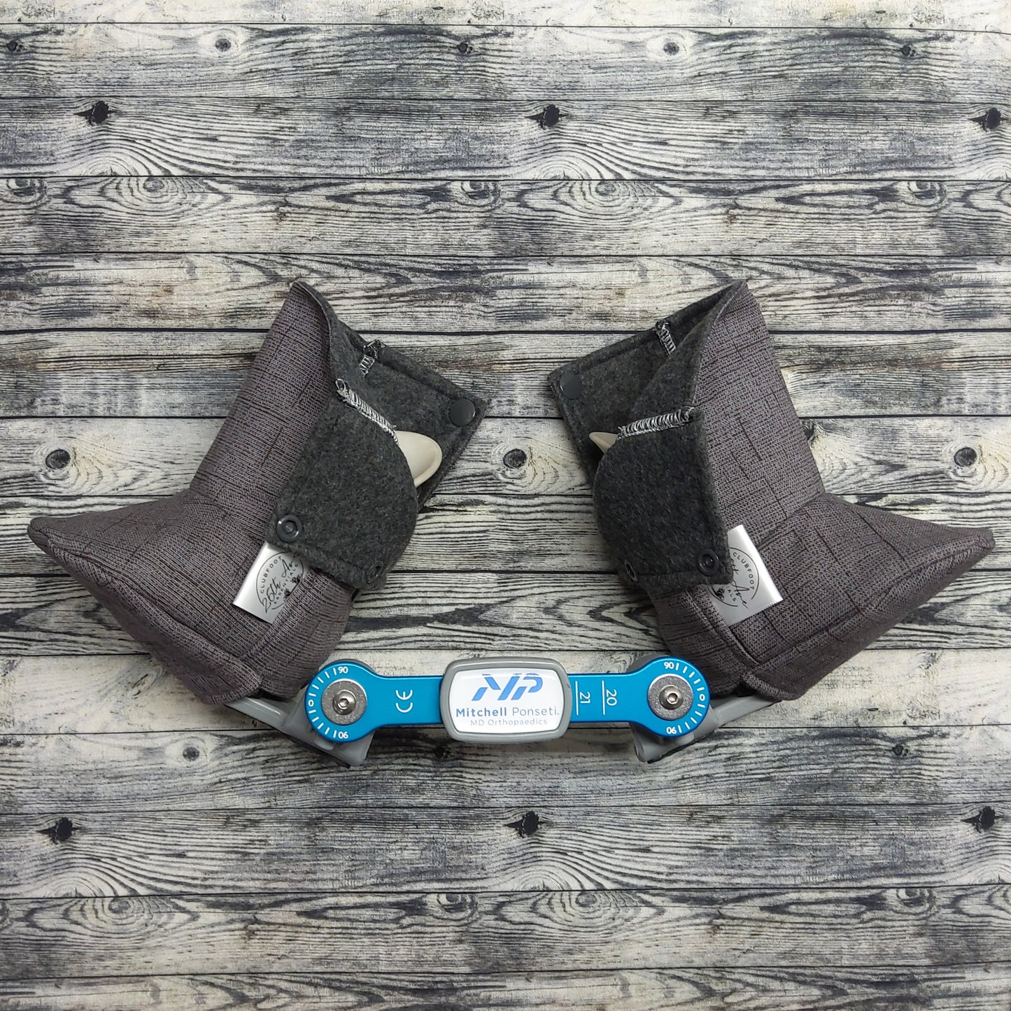 0-1 Charcoal Canvas & Charcoal Fleece