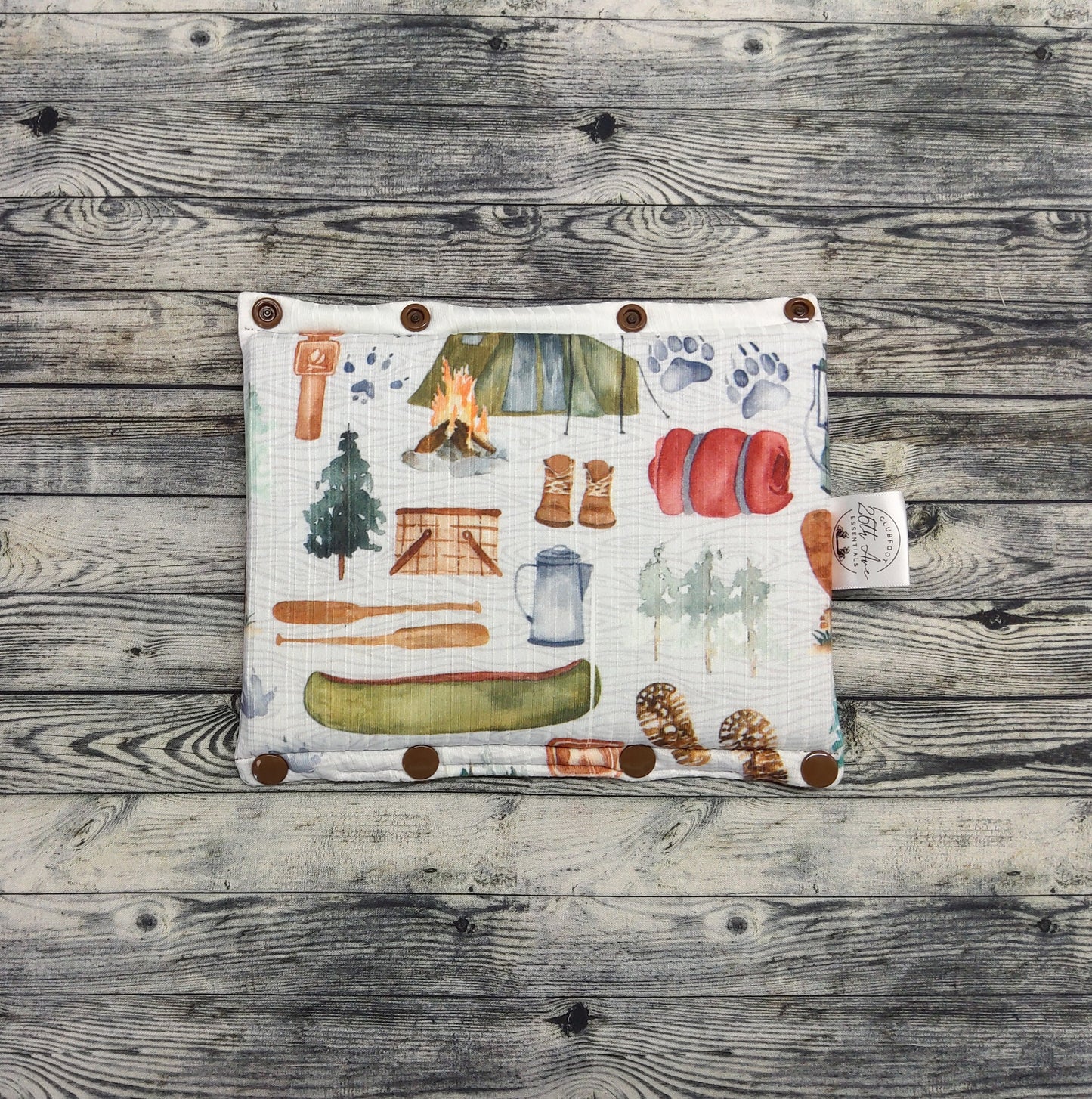 8" Camp Equipment & Brown Cotton