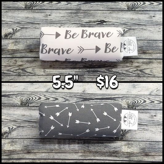 5.5" Be Brave & Arrows on Gray
