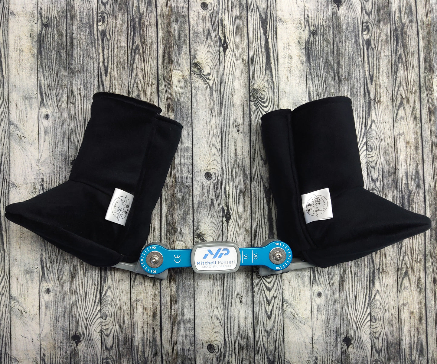 1-2 Black Suede & Black Fleece