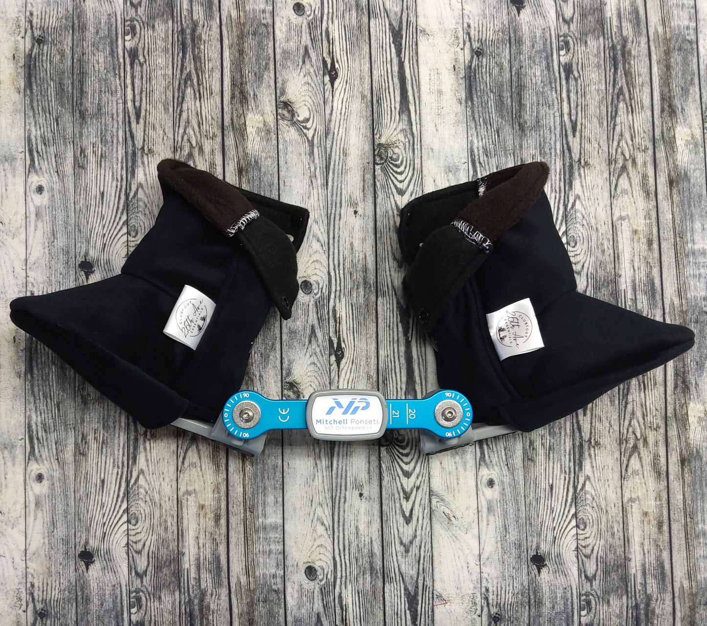 1-2 Black Suede & Black Fleece