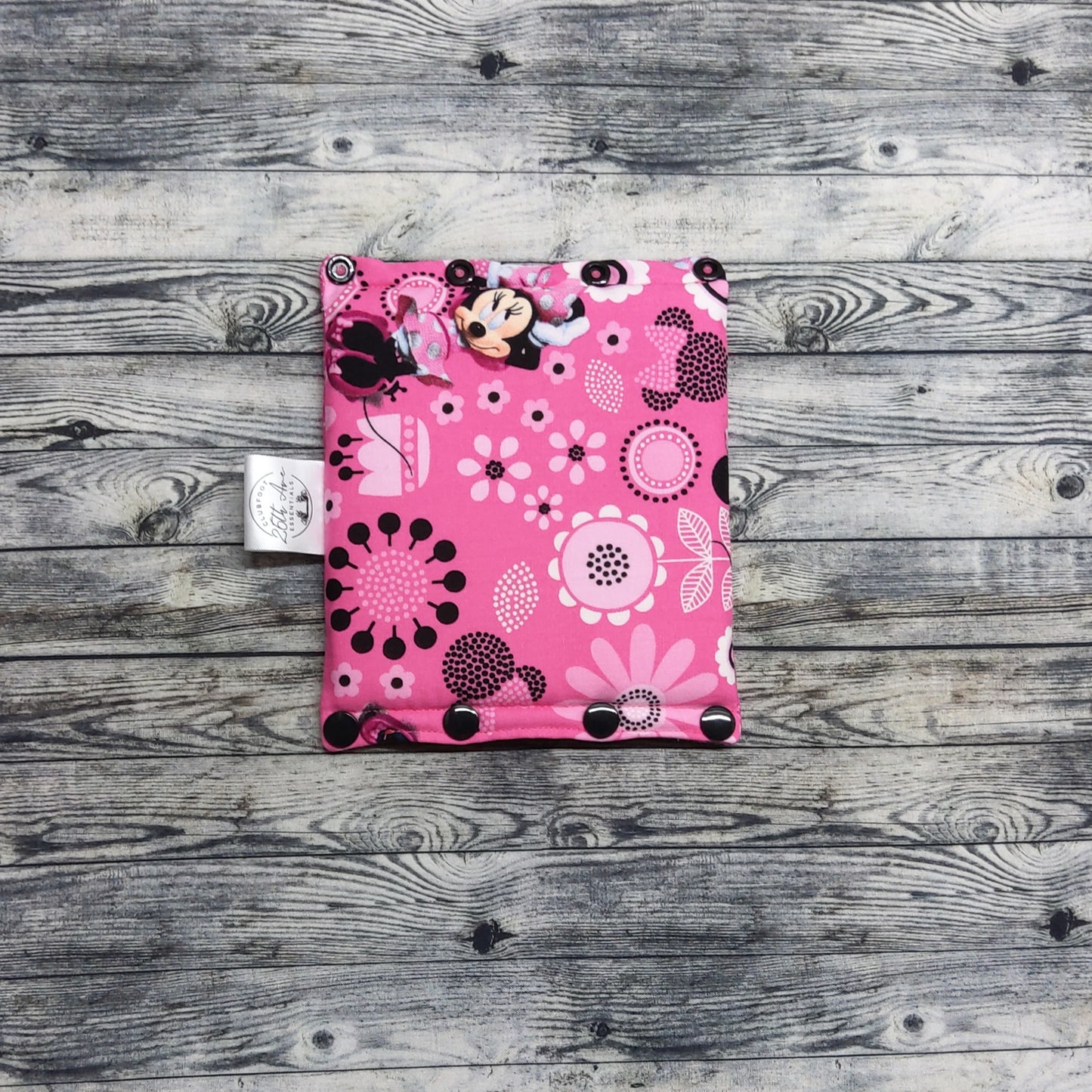 5.5" Hot Pink Minnie Mouse & Dots