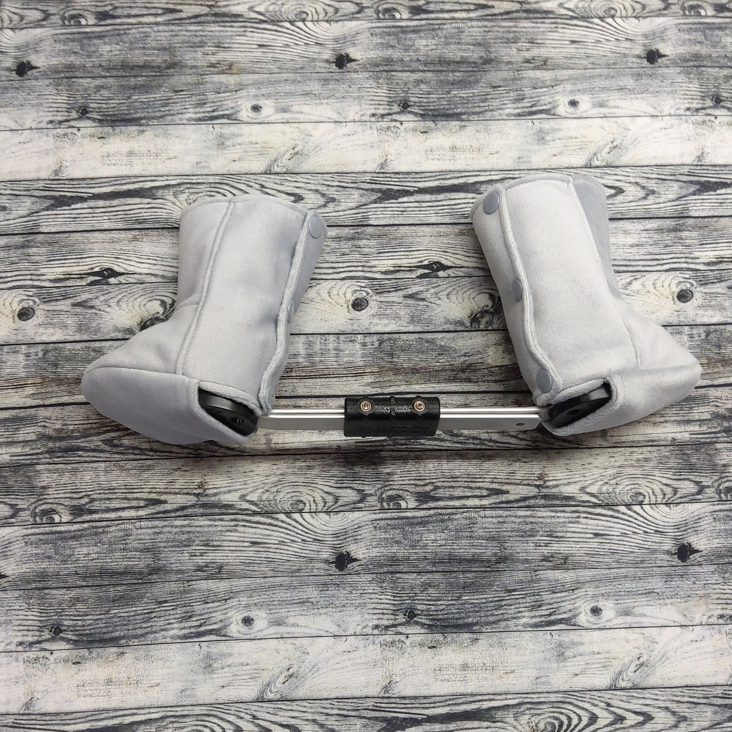000-00 Smoke Gray Suede & Fleece
