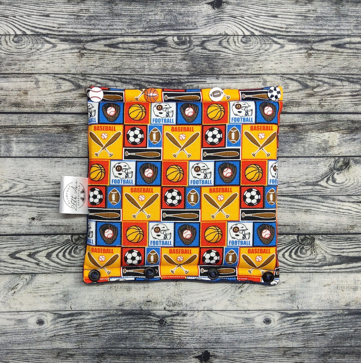 6.5" Sports Textiles & Dark Denim