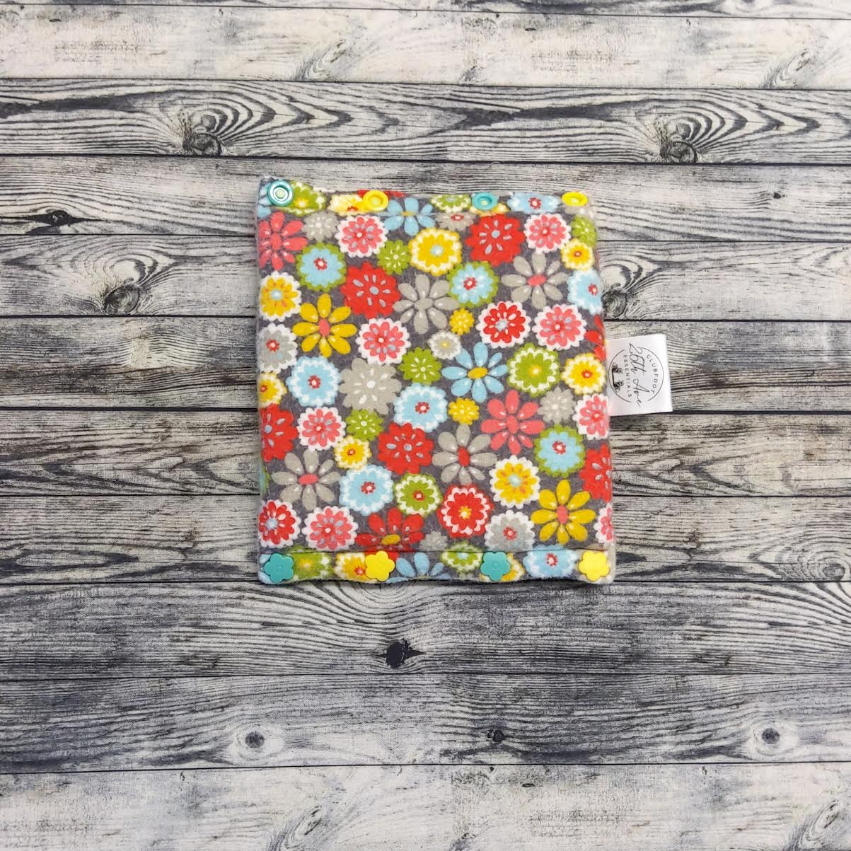 5.5" Jungle & Flower Flannel