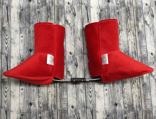 5-6 Red Suede & White Fleece