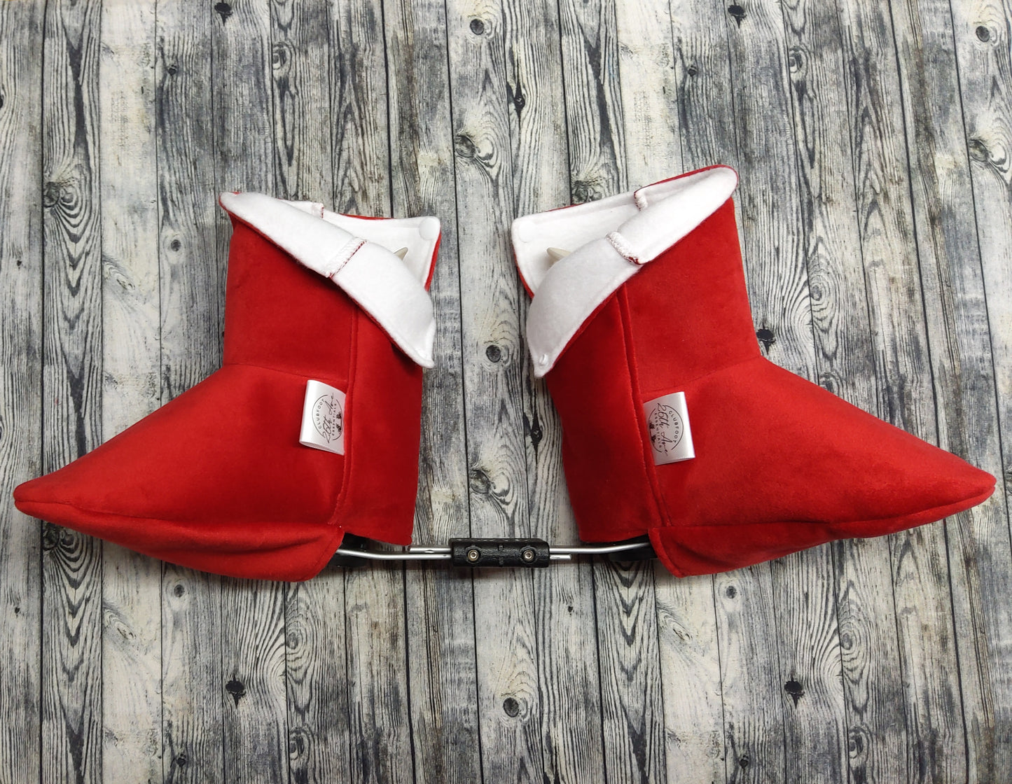 5-6 Red Suede & White Fleece