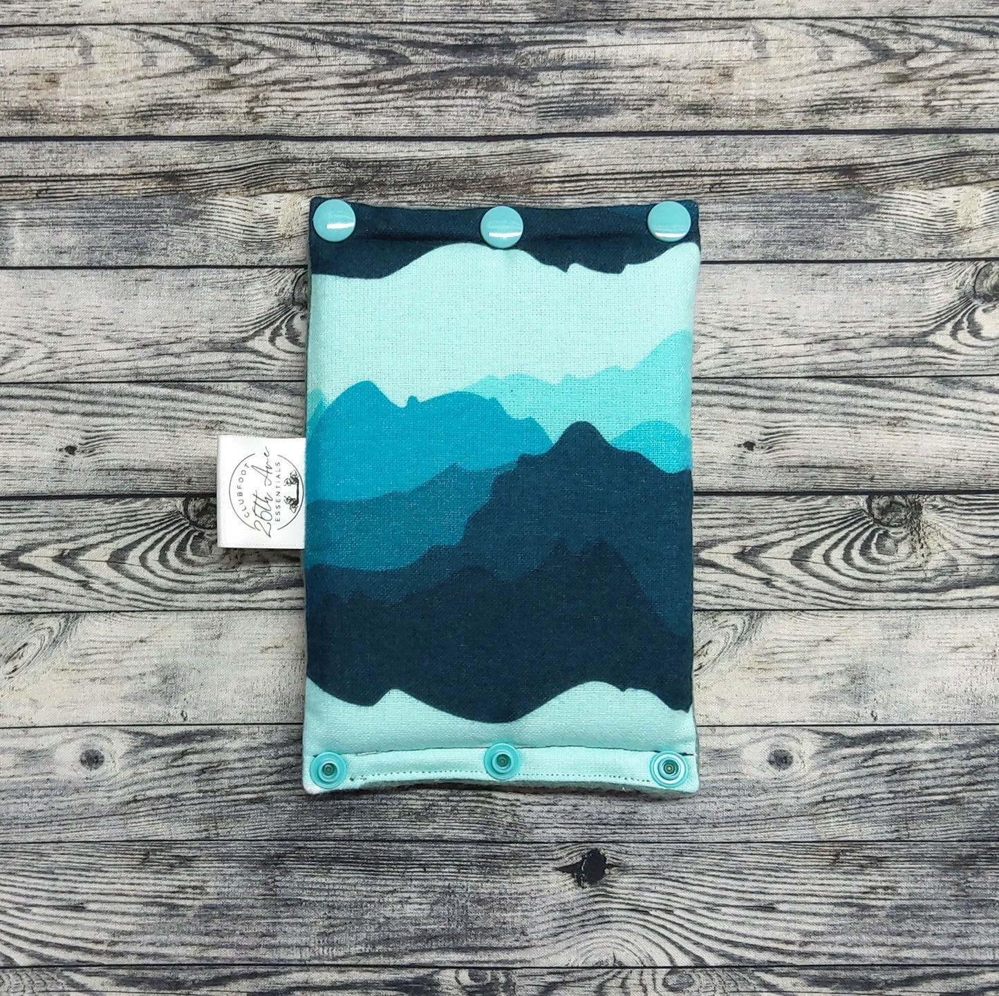 4.5" Moonlight Mountains & Green Fleece