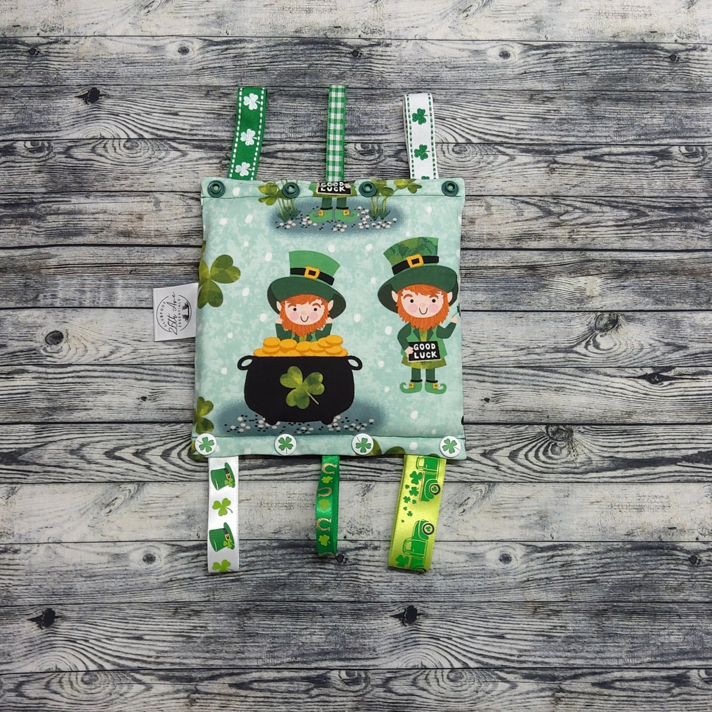 6" Leprechaun & Plaid + Play Tags