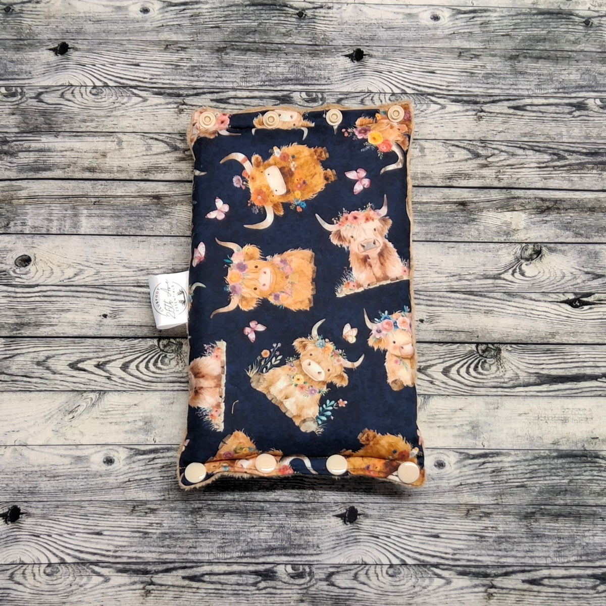 5.5" Highland Cow & Caramel Minky + extra padding