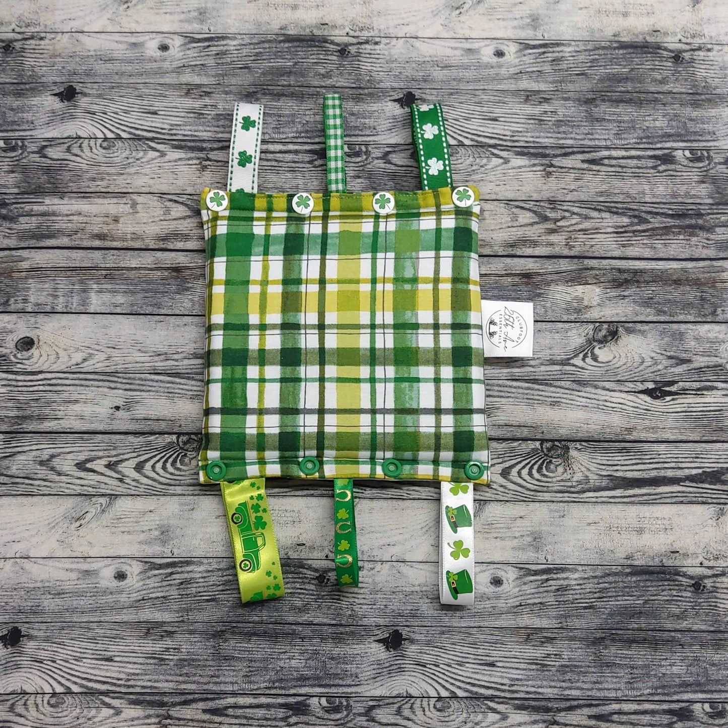 6" Leprechaun & Plaid + Play Tags