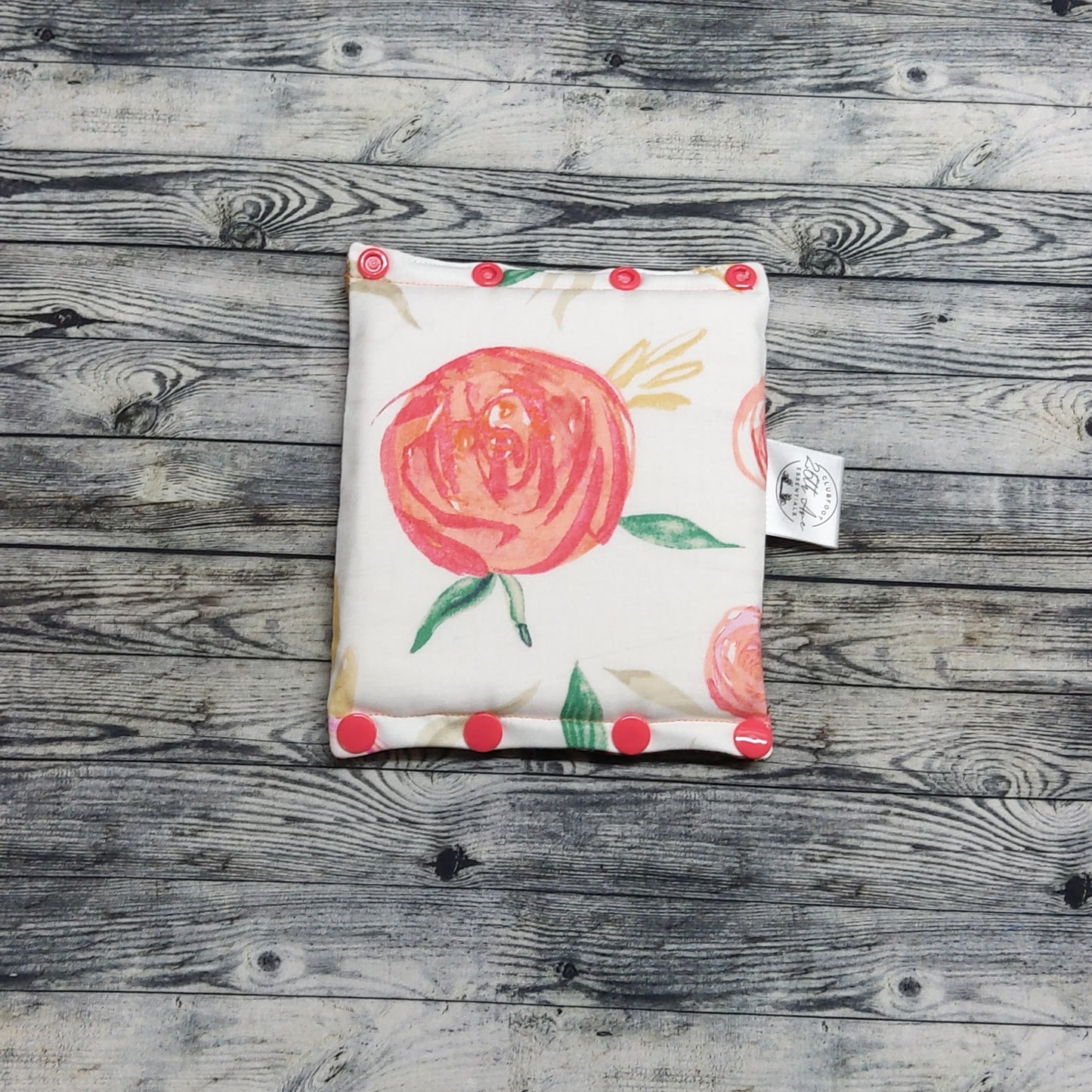 5.5" Coral & Beige Flowers